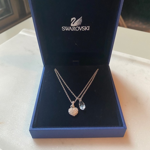 Swarovski Jewelry - NWT Swarovski heart pendant necklace